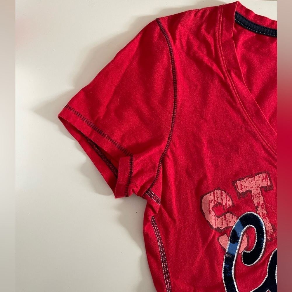 St. Louis Cardinals MLB Genuine Merchandise Women’s V-Neck Red T-shirt Small - Picture 8 of 13